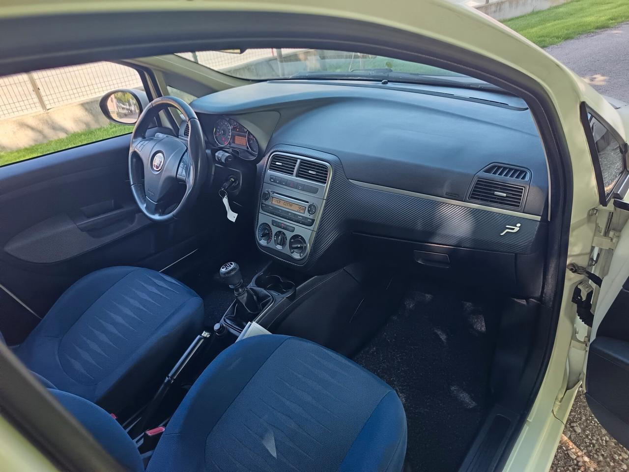 Fiat Grande Punto 1.2!GPL 5 porte Dynamic 2009 ok neo patente