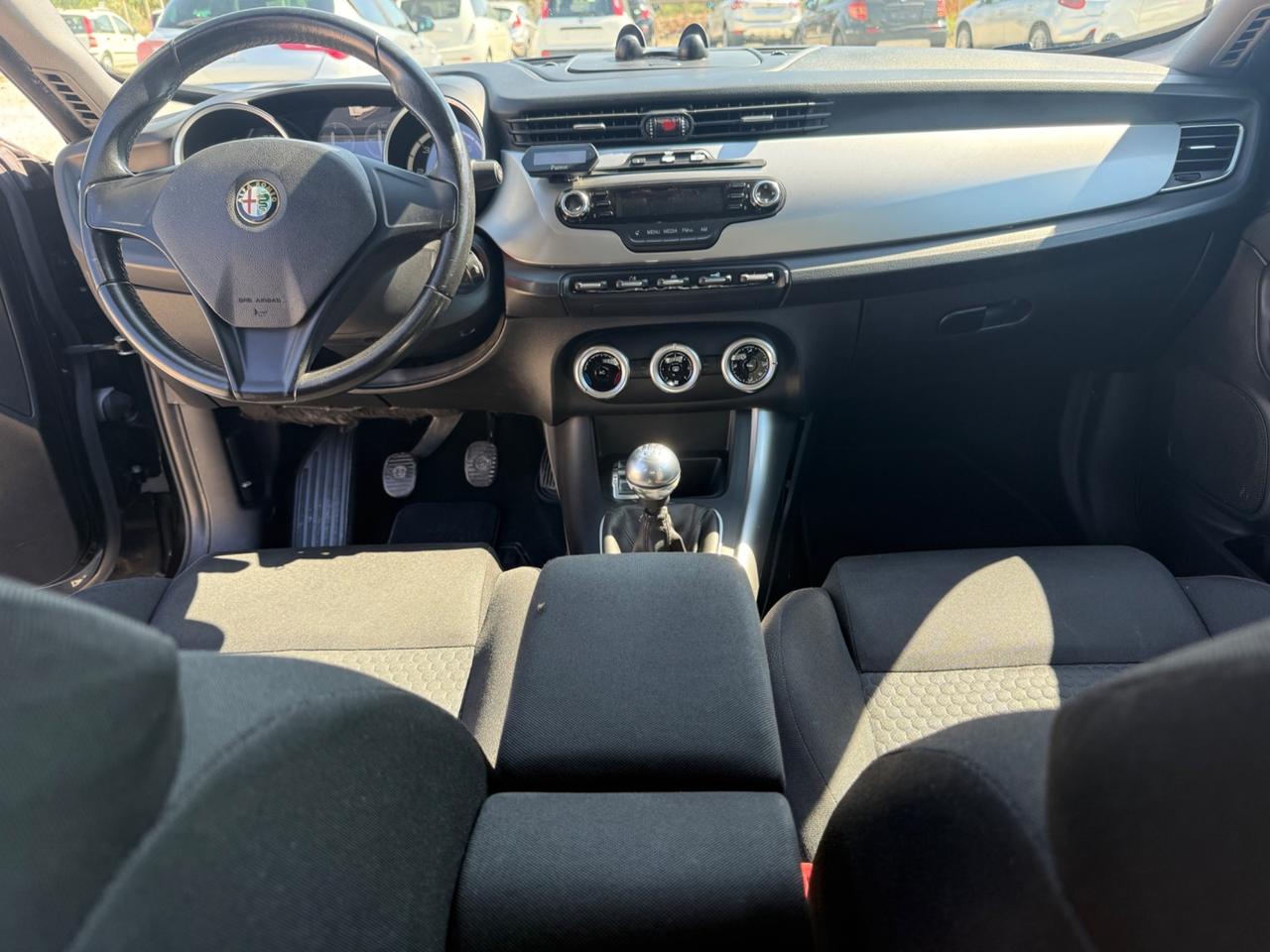 Alfa Romeo Giulietta 1.6 JTDm-2 105 CV Distinctive