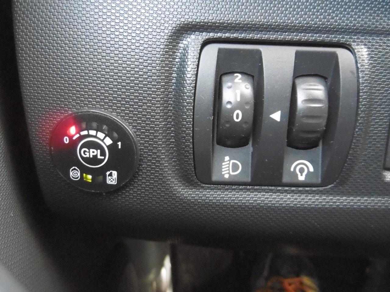 Renault Clio 1.2 75CV GPL 5 porte Live