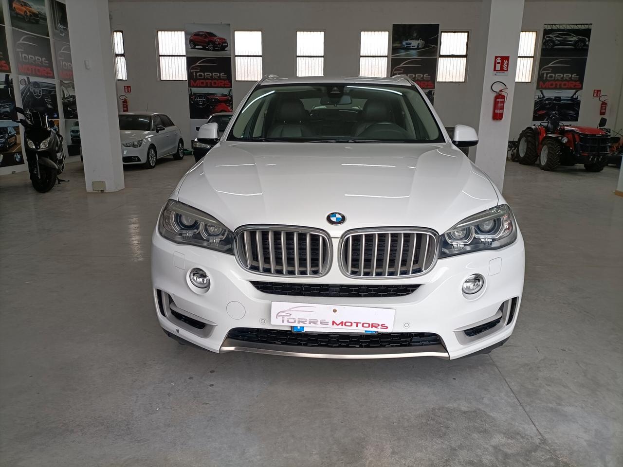 Bmw X5 xDrive30d 258CV Luxury 10/2015