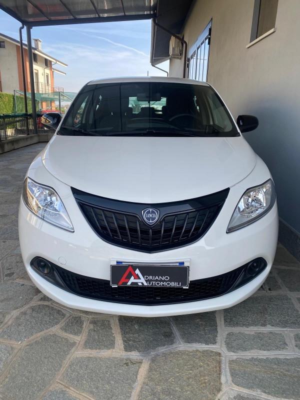 Lancia Ypsilon 1.0 firefly hybrid Gold s&s 70cv 5p.ti
