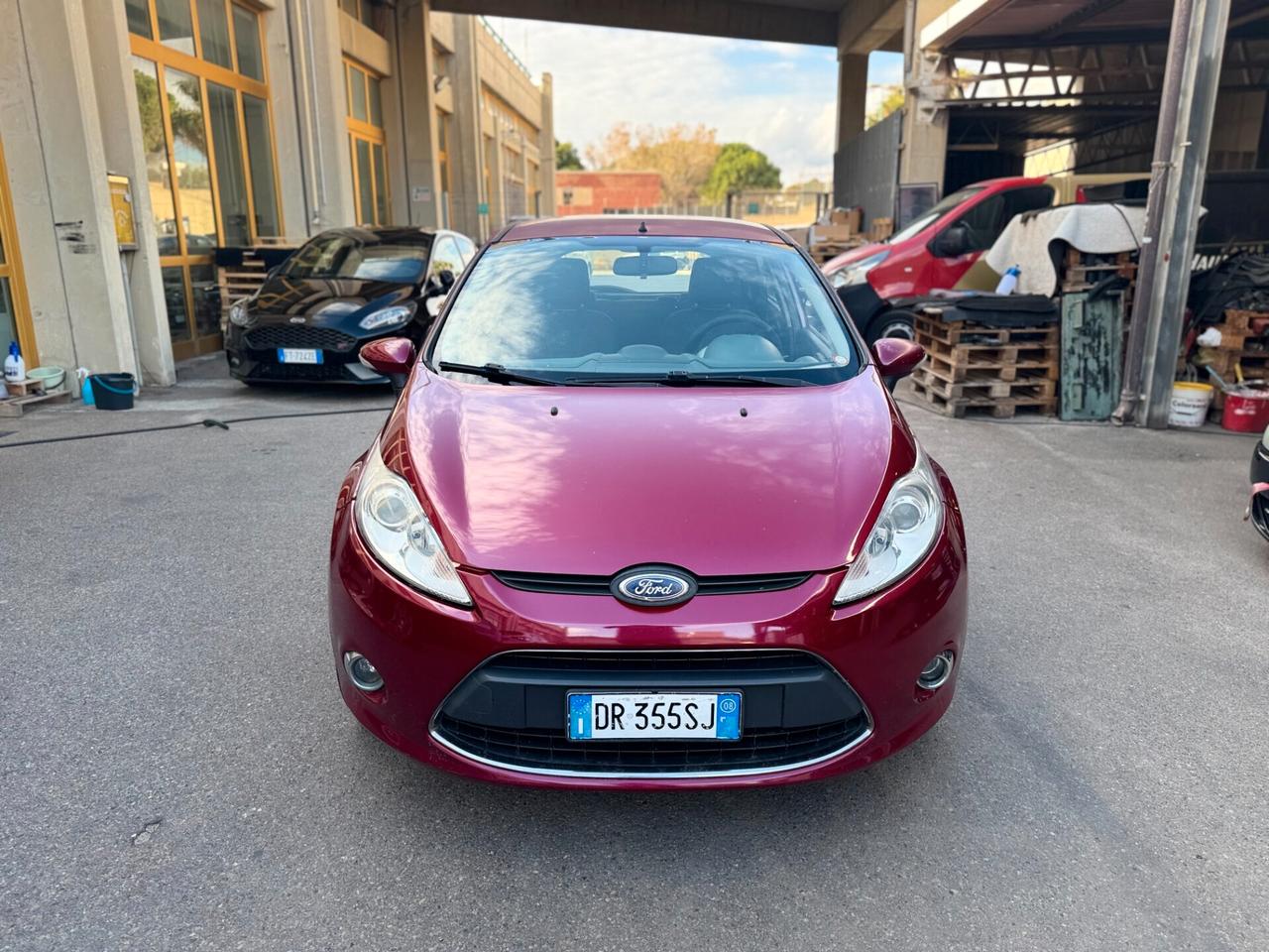 Ford Fiesta 1.4 TDCi 5p. Titanium