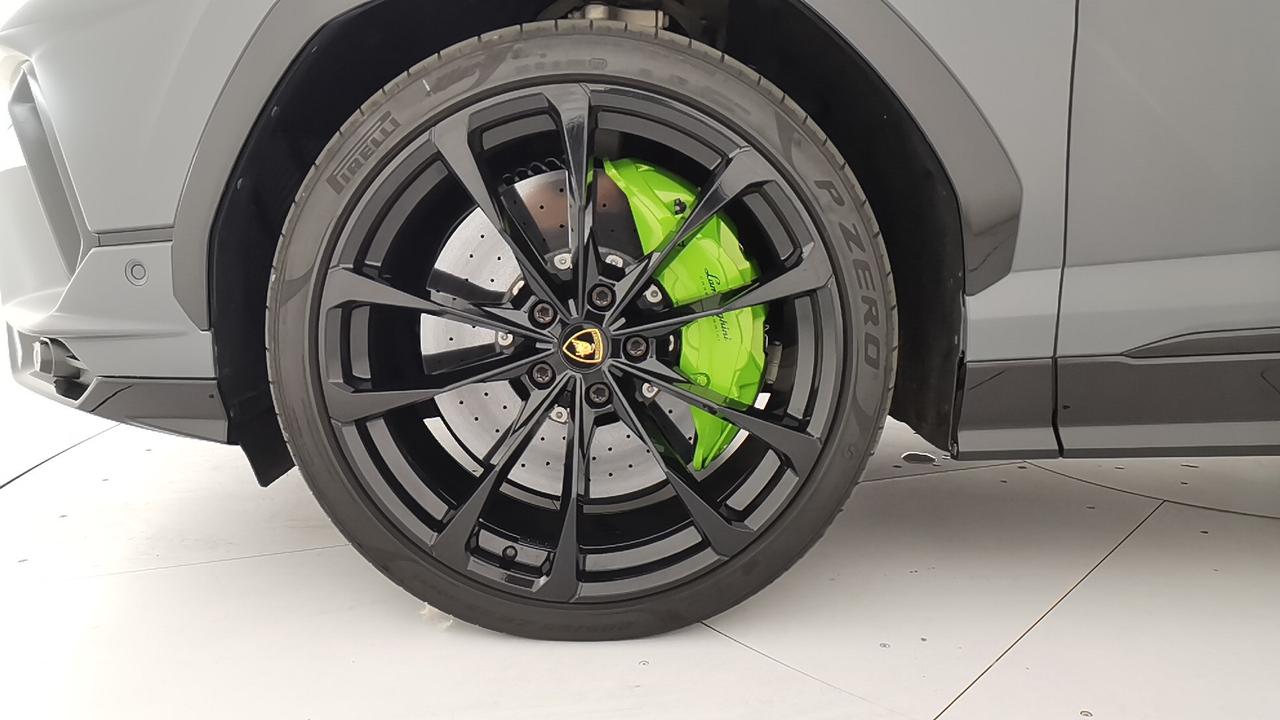 LAMBORGHINI Urus - Urus 4.0 V8 S auto