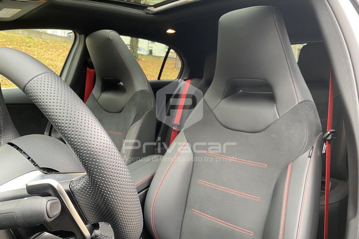 MERCEDES A 35 AMG 4Matic Premium