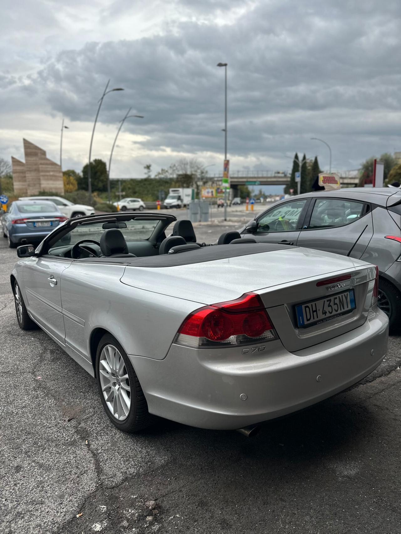 Volvo C70 2.4 D5 20V aut. Summum