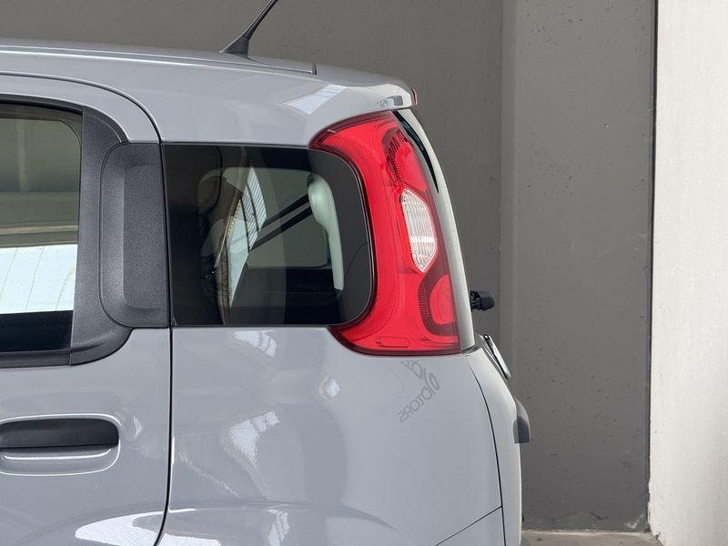 FIAT Panda 1.2 Easy 69cv E6 UNIPRO NEOPATENTATI CRONOLOGIA TAGLIANDI