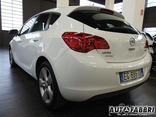 OPEL - Astra - 1.3 CDTI ecoFLEX 5p. Enjoy 79000 km