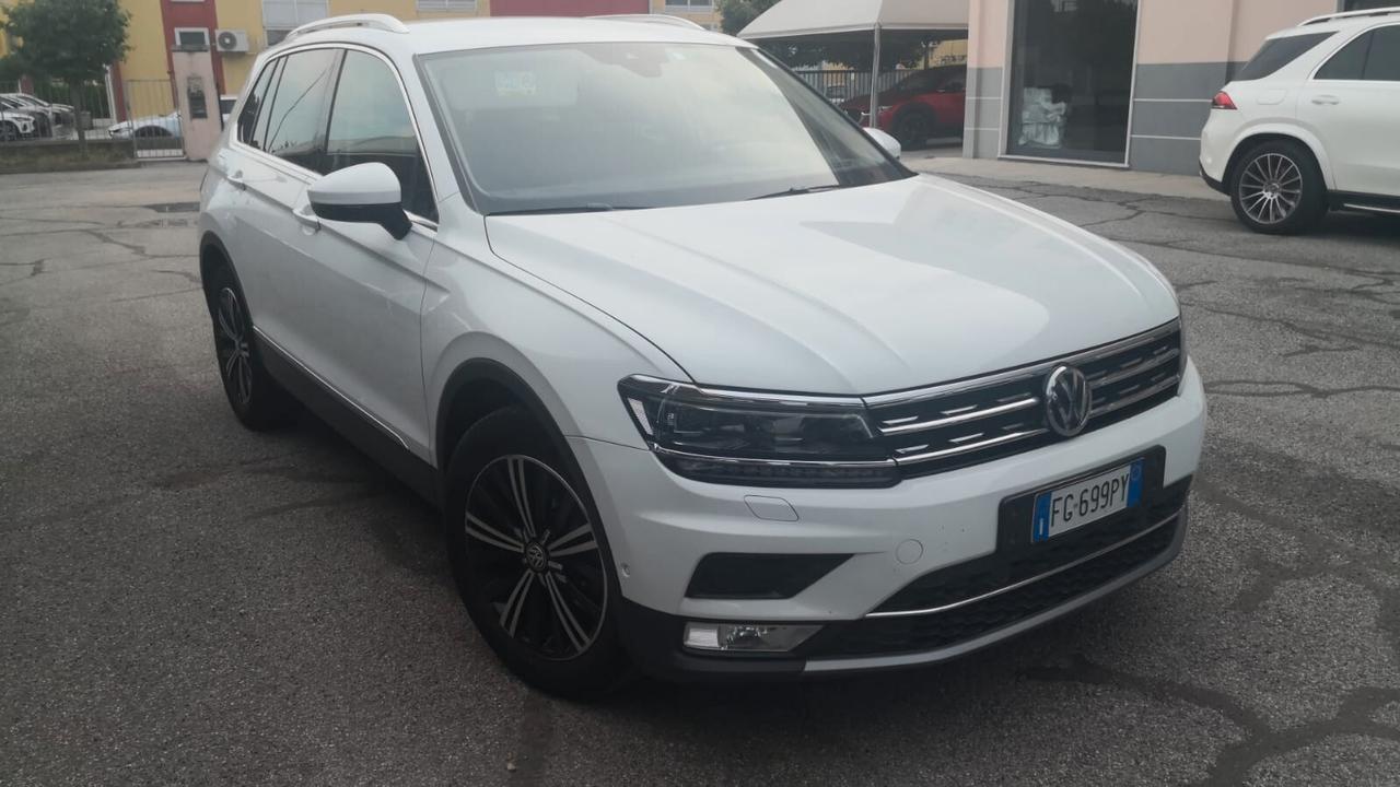 Volkswagen Tiguan 2.0 TDI SCR DSG Business BlueMotion Technology