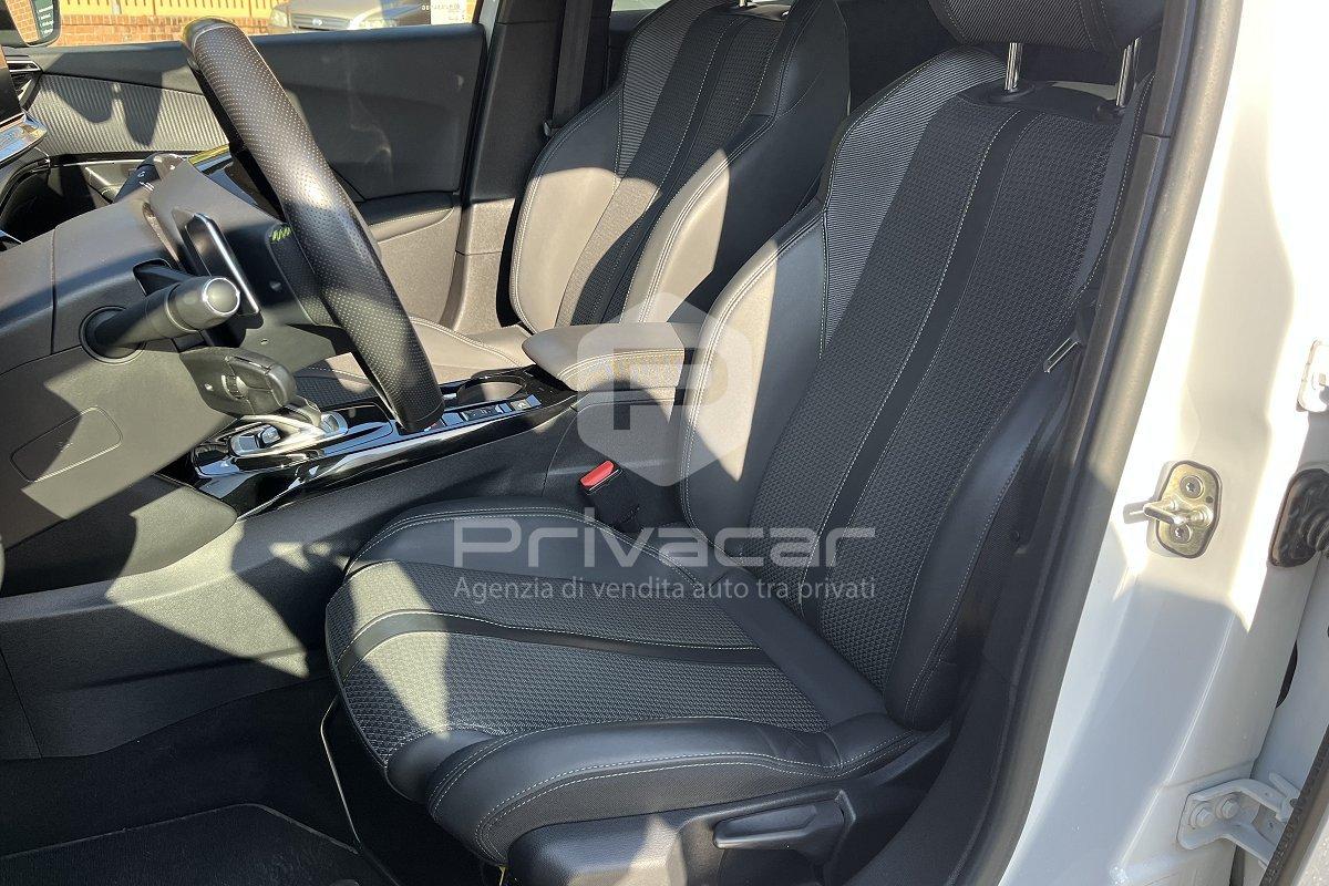 PEUGEOT 2008 PureTech 130 S&S EAT8 GT