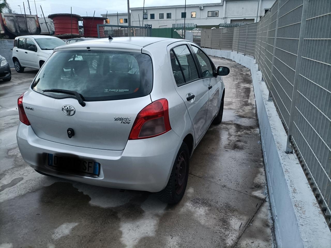 2009 Toyota Yaris 1.0 5 porte