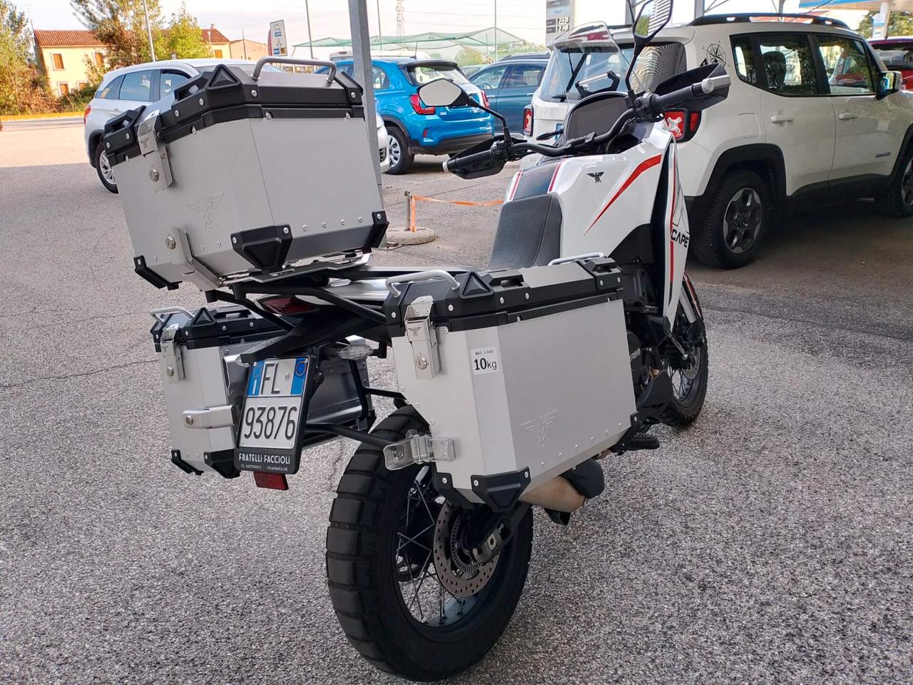 Moto Morini X-Cape 700 cerchi a raggi neri