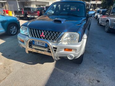 Mitsubishi L200 2.5 TDI 4WD Double Cab Pick-up GLS