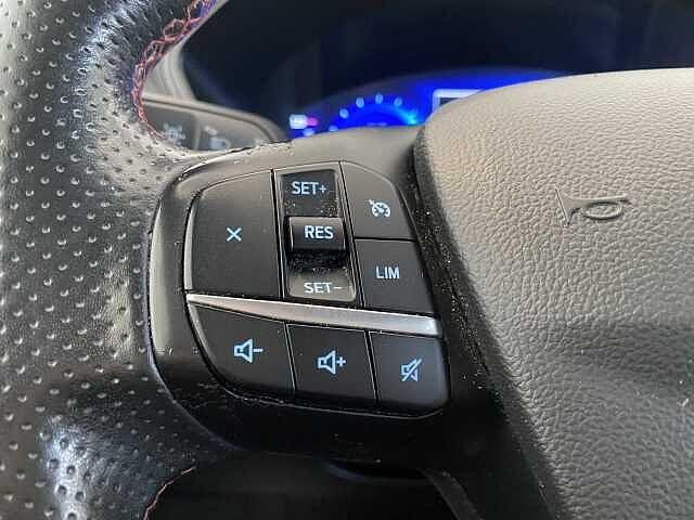 Ford Kuga 2.0 TDCI 120 CV S&S 2WD Powershift ST-Line