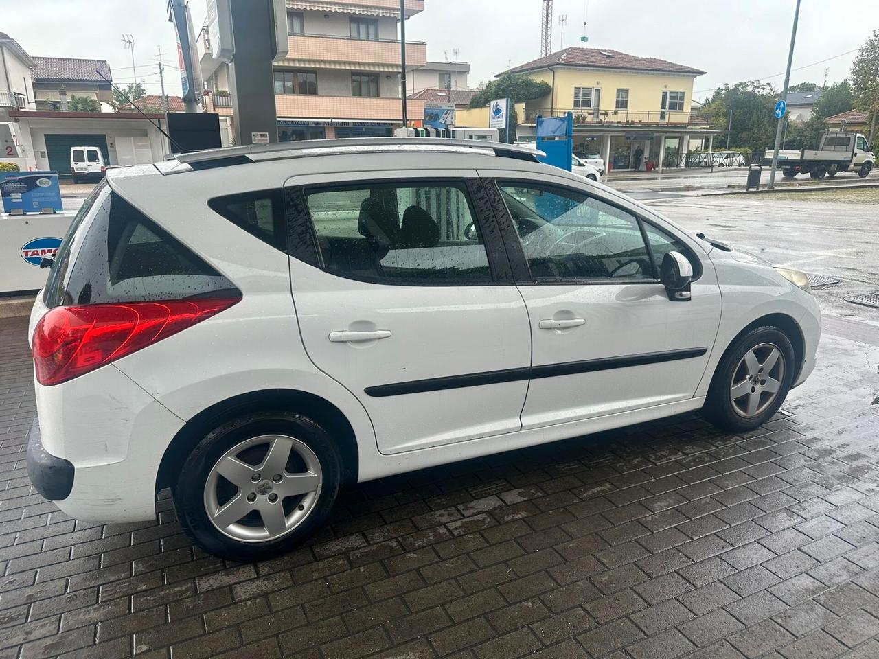 Peugeot 207 1.4 8V 75CV SW Energie Sport ECO GPL