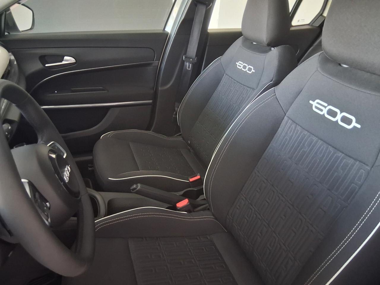 Fiat 600 Hybrid 145 CV DCT MHEV