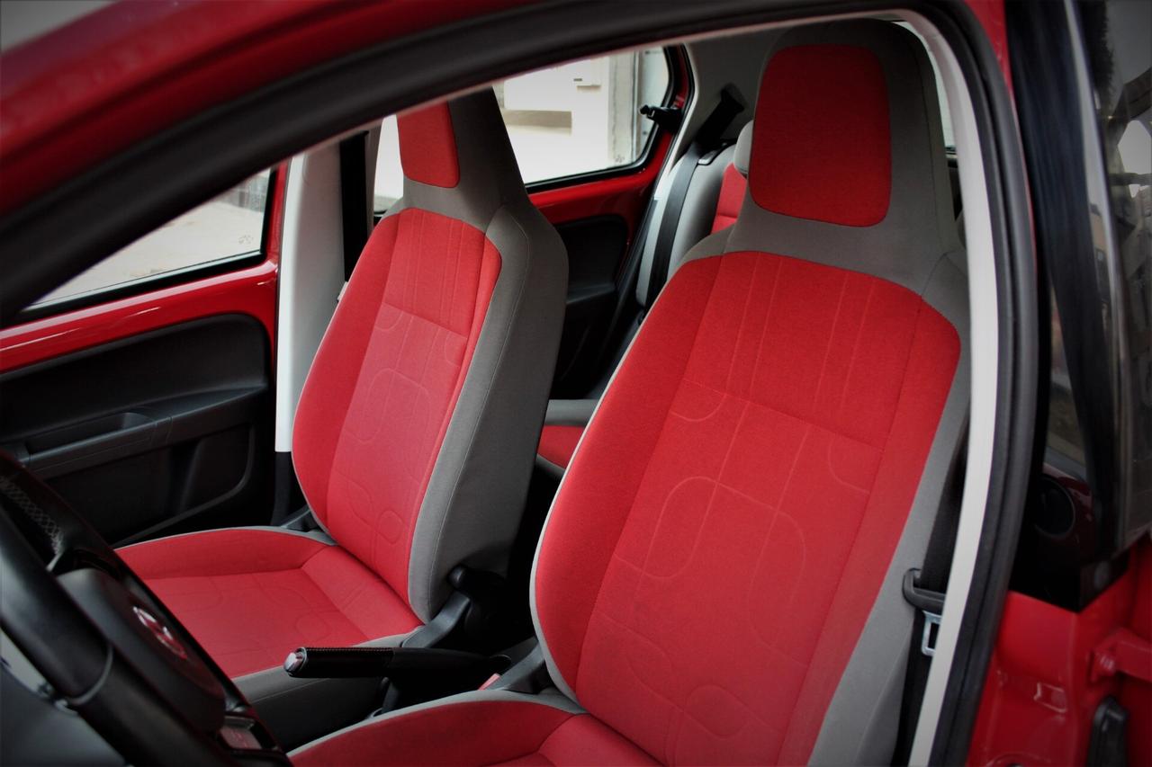 Volkswagen up! 1.0 75 CV 5p. cross neopatentati 41000 km