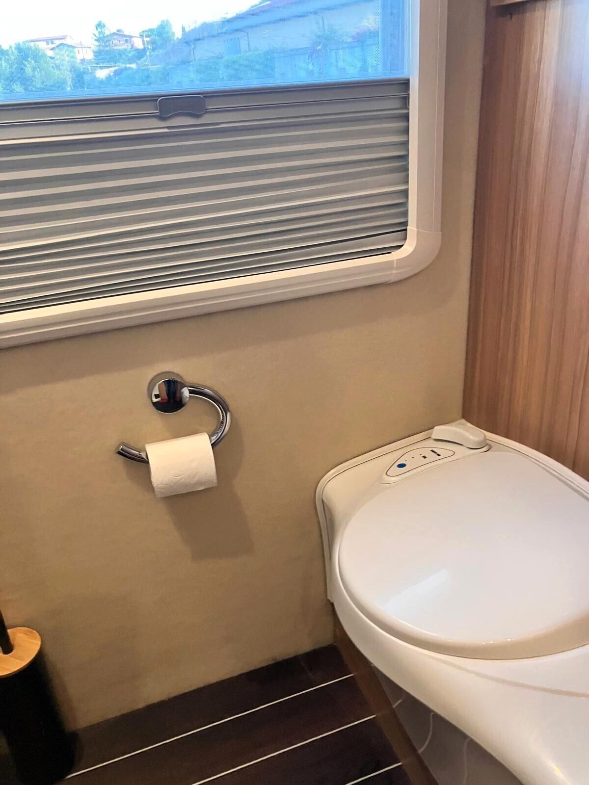 Knaus SUN I 900 LEG MOTORHOME