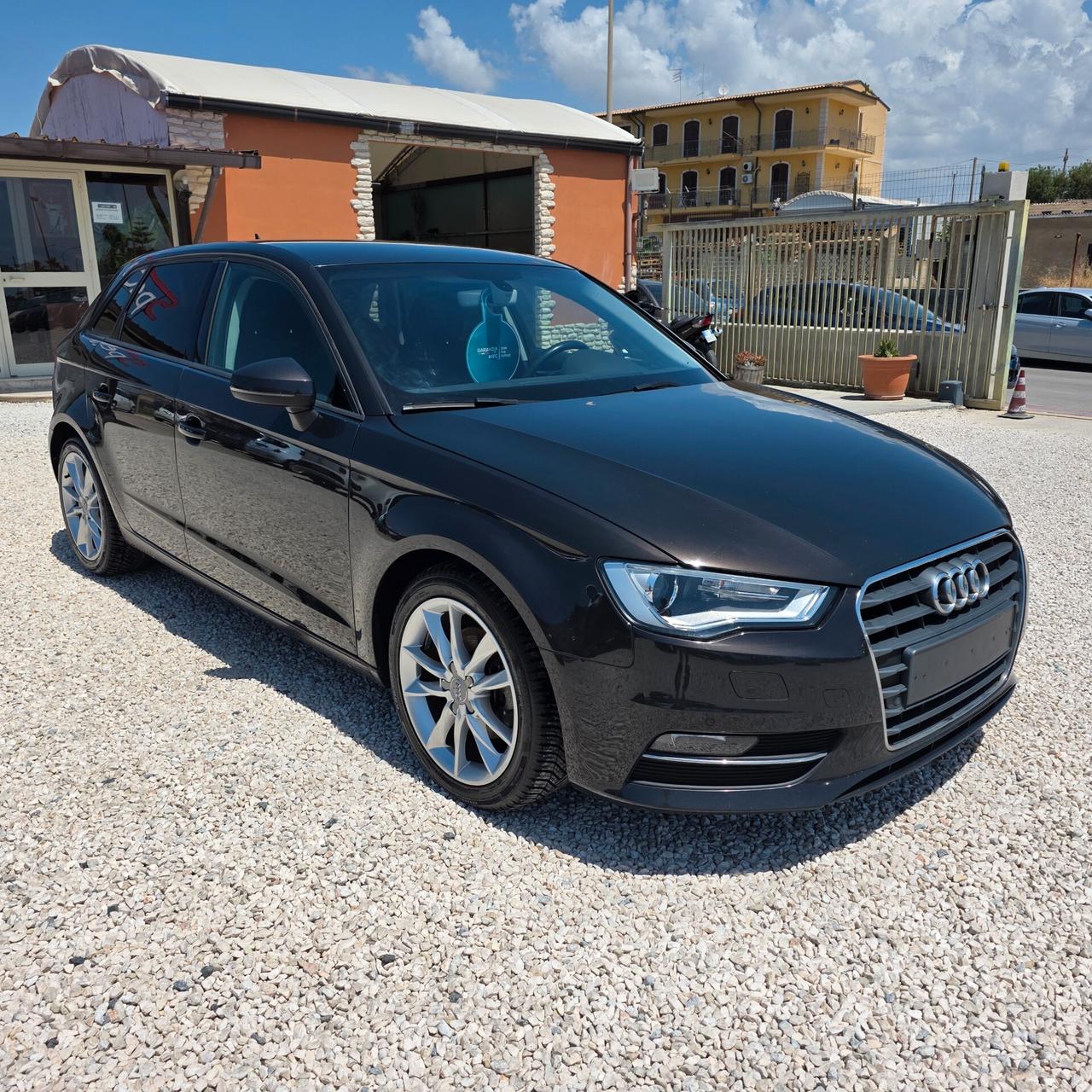 Audi A3 1.6 TDI clean diesel Business