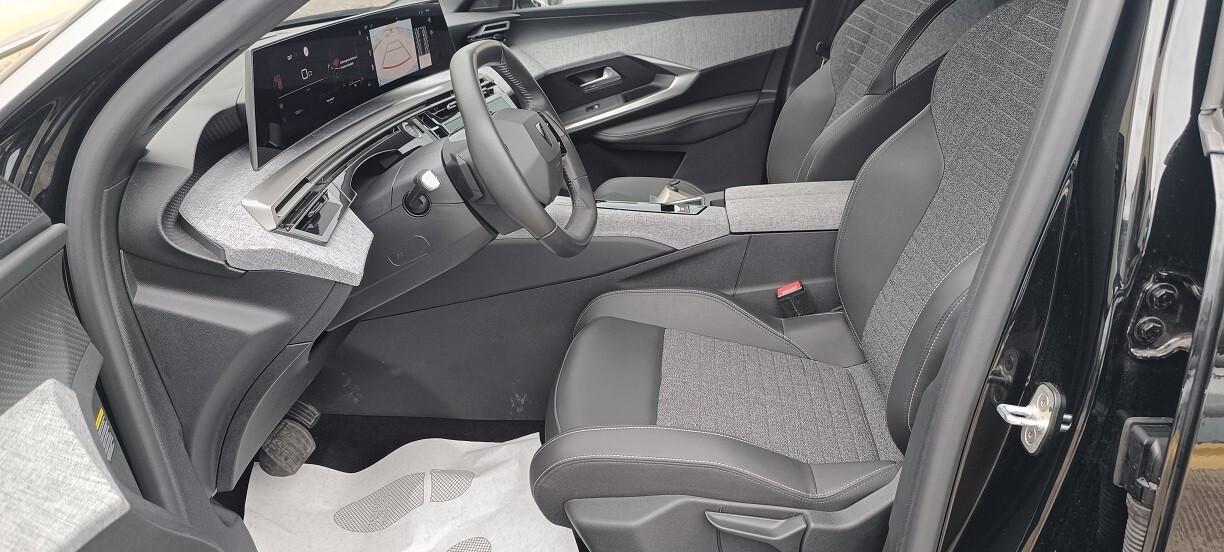 Peugeot 3008 Hybrid 145 e-DCS6 Allure