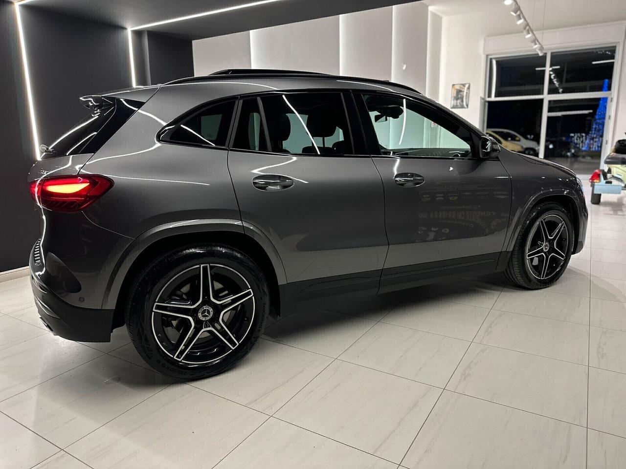 Mercedes GLA 220 190 CV 4Matic Night Edition 2024