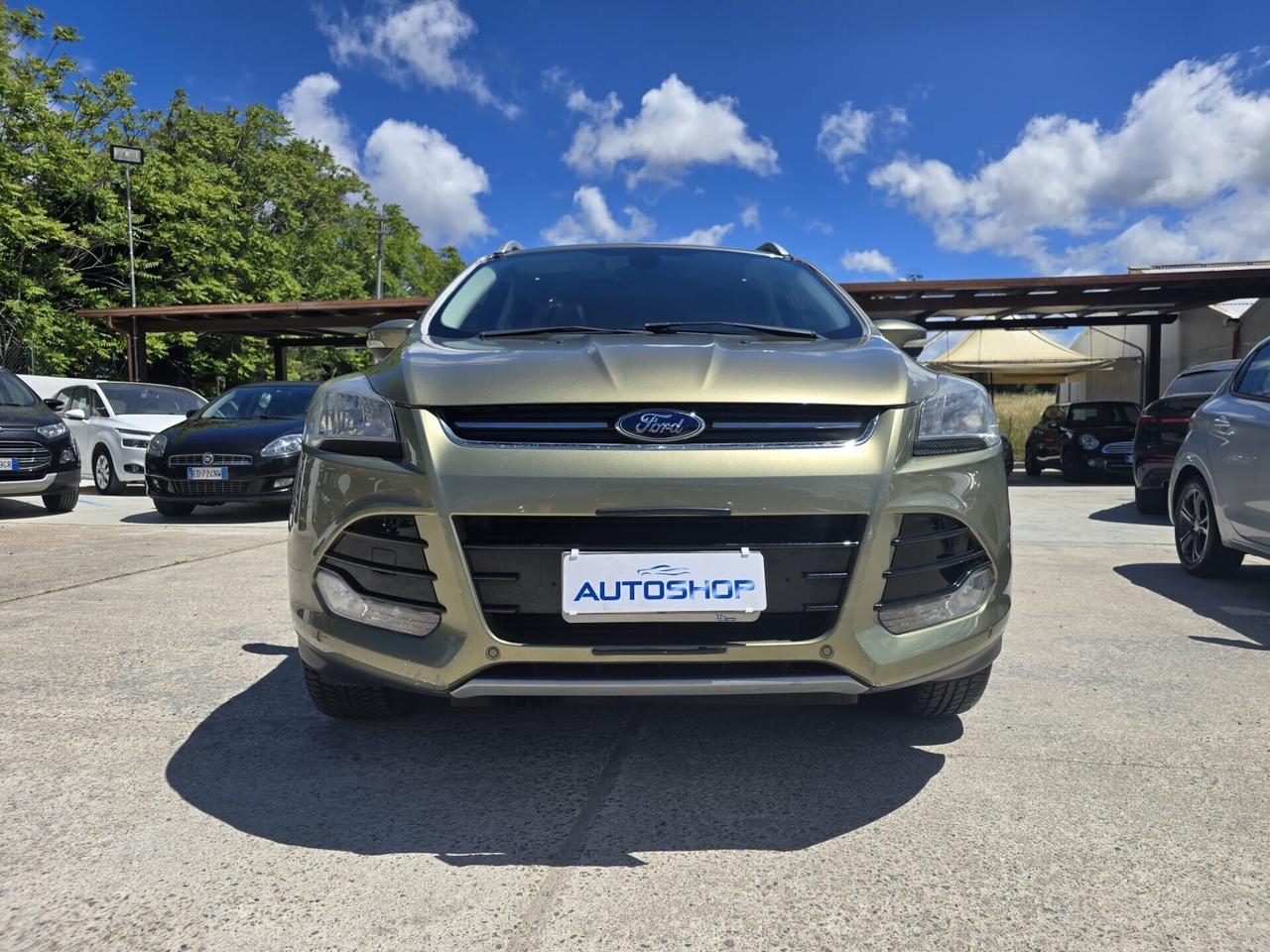 Ford Kuga 2.0 TDCI 140 CV 4WD Titanium