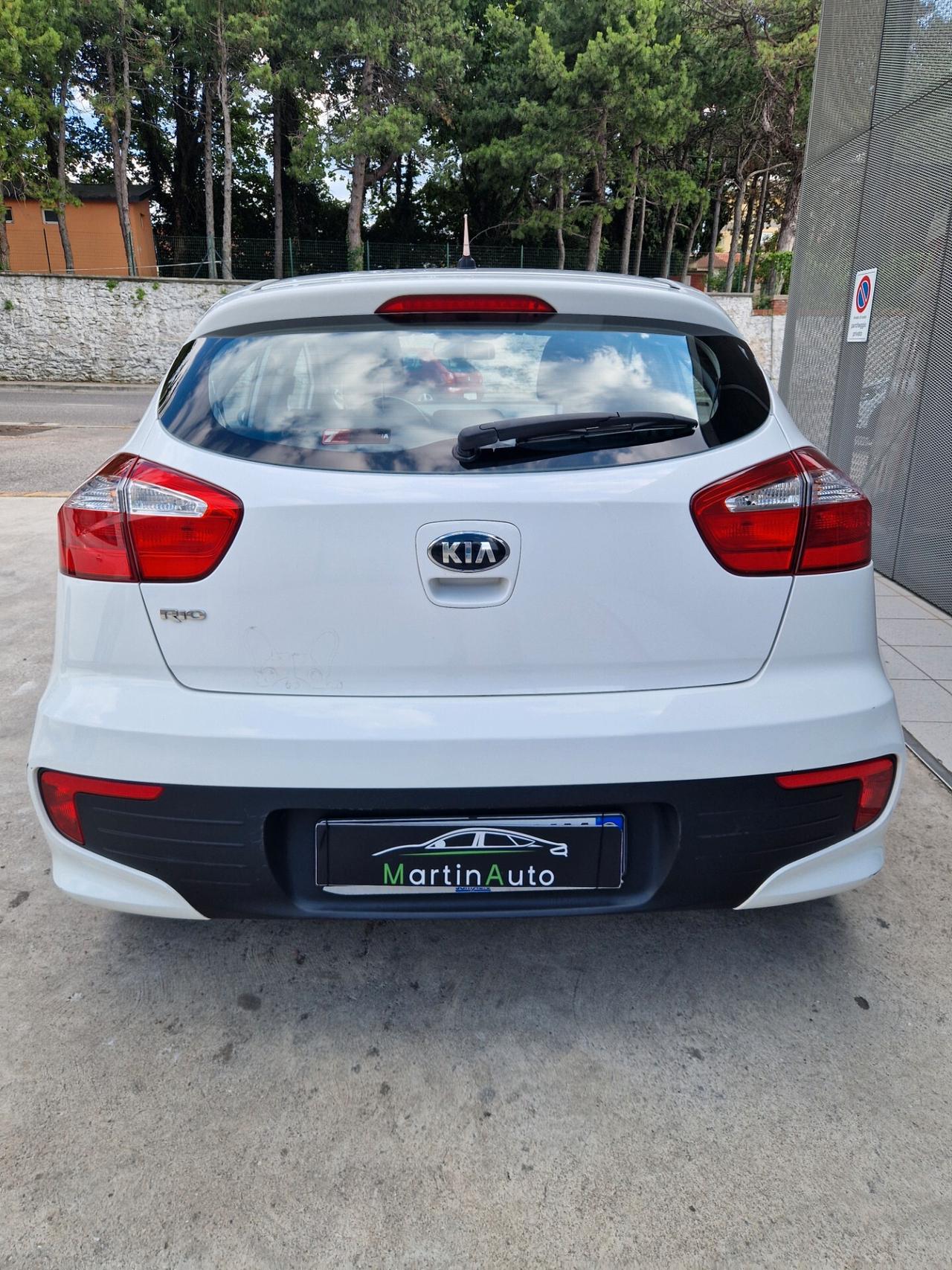 Kia Rio 1.2 benz 85cv - Garanzia 12 mesi
