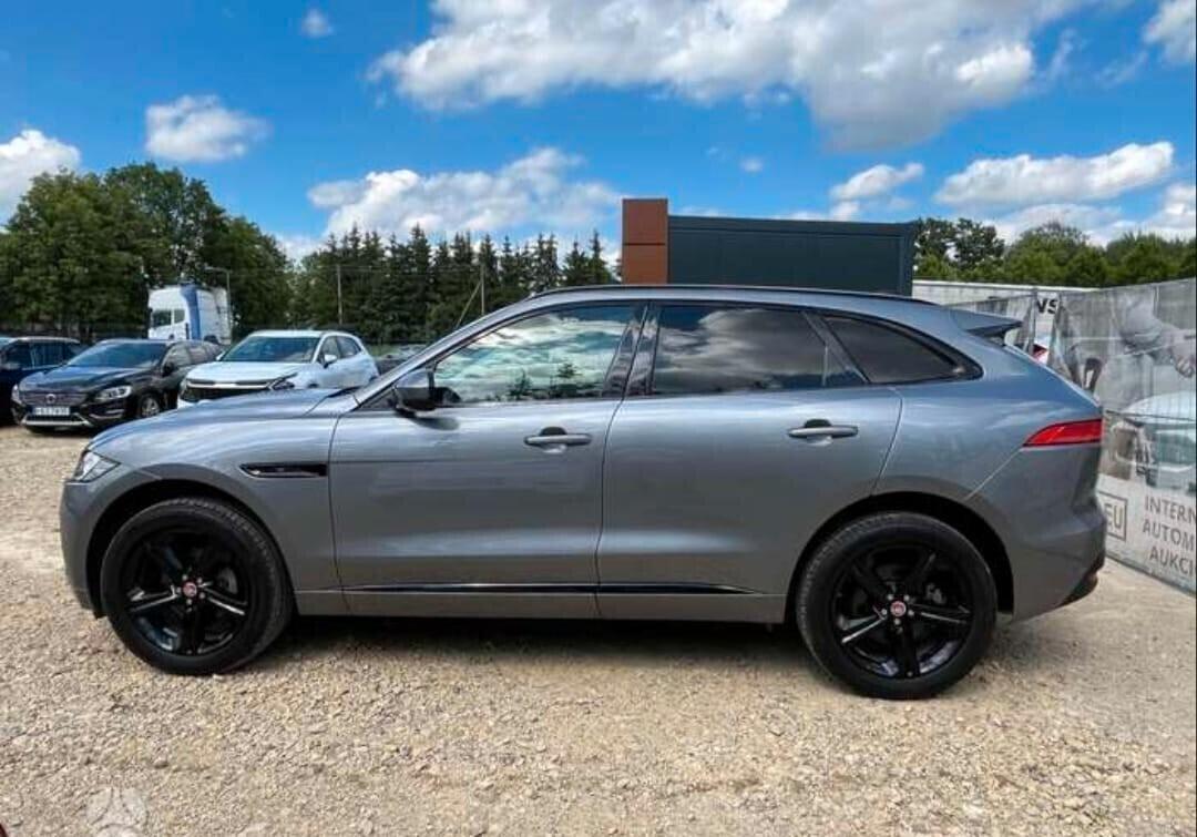 Promo Jaguar F-Pace 2.0 D 180 CV AWD aut. Pure