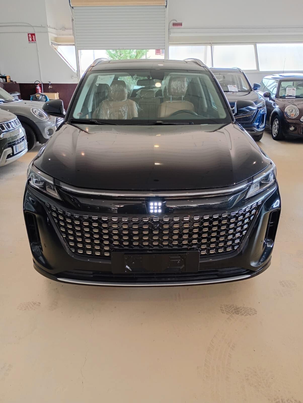 DFSK E5 1.5 PHEV LUXURY