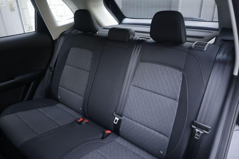 MG ZS MG ZS 1.5 MT STD PEBBLE BLACK KM0