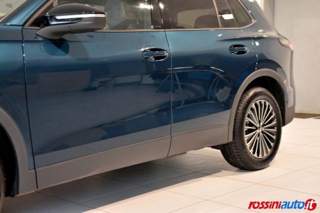 VOLKSWAGEN Tiguan 2.0 TDI 150 CV DSG EDITION PLUS + R18 + GANCIO TRA