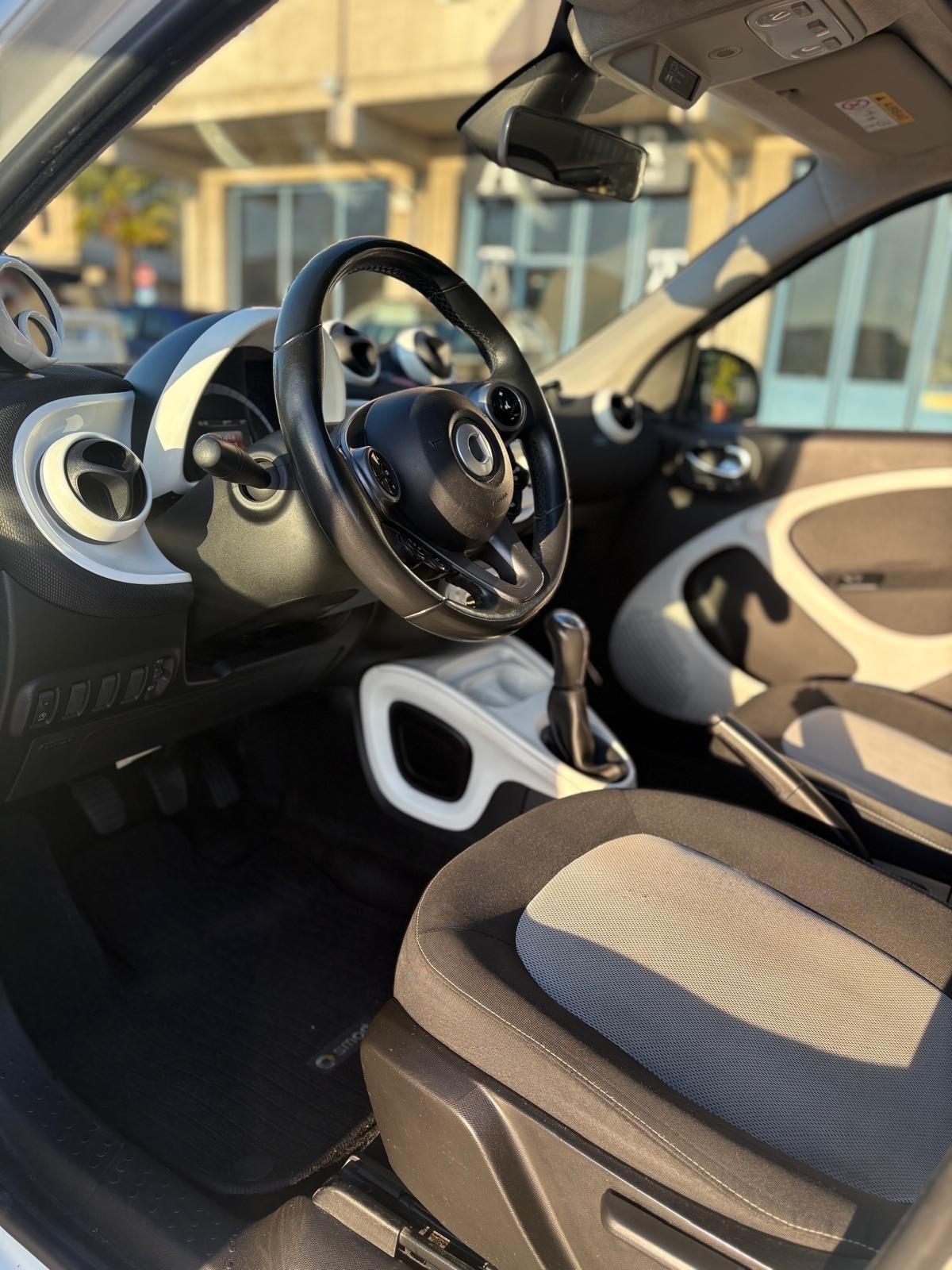 Smart ForFour 70 1.0 Prime