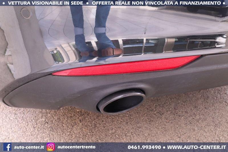 Alfa Romeo Giulia 2.0 Turbo AT8 200CV B-Tech