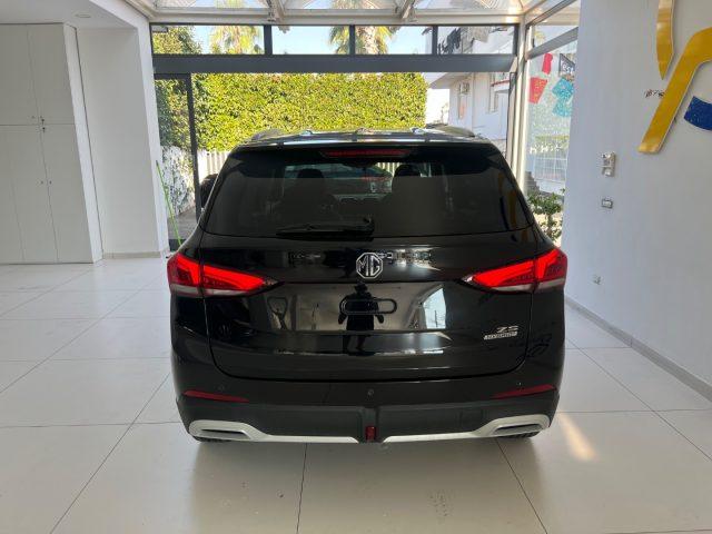 MG ZS 1.5 Hybrid+ Luxury tua da e249,00 mensili