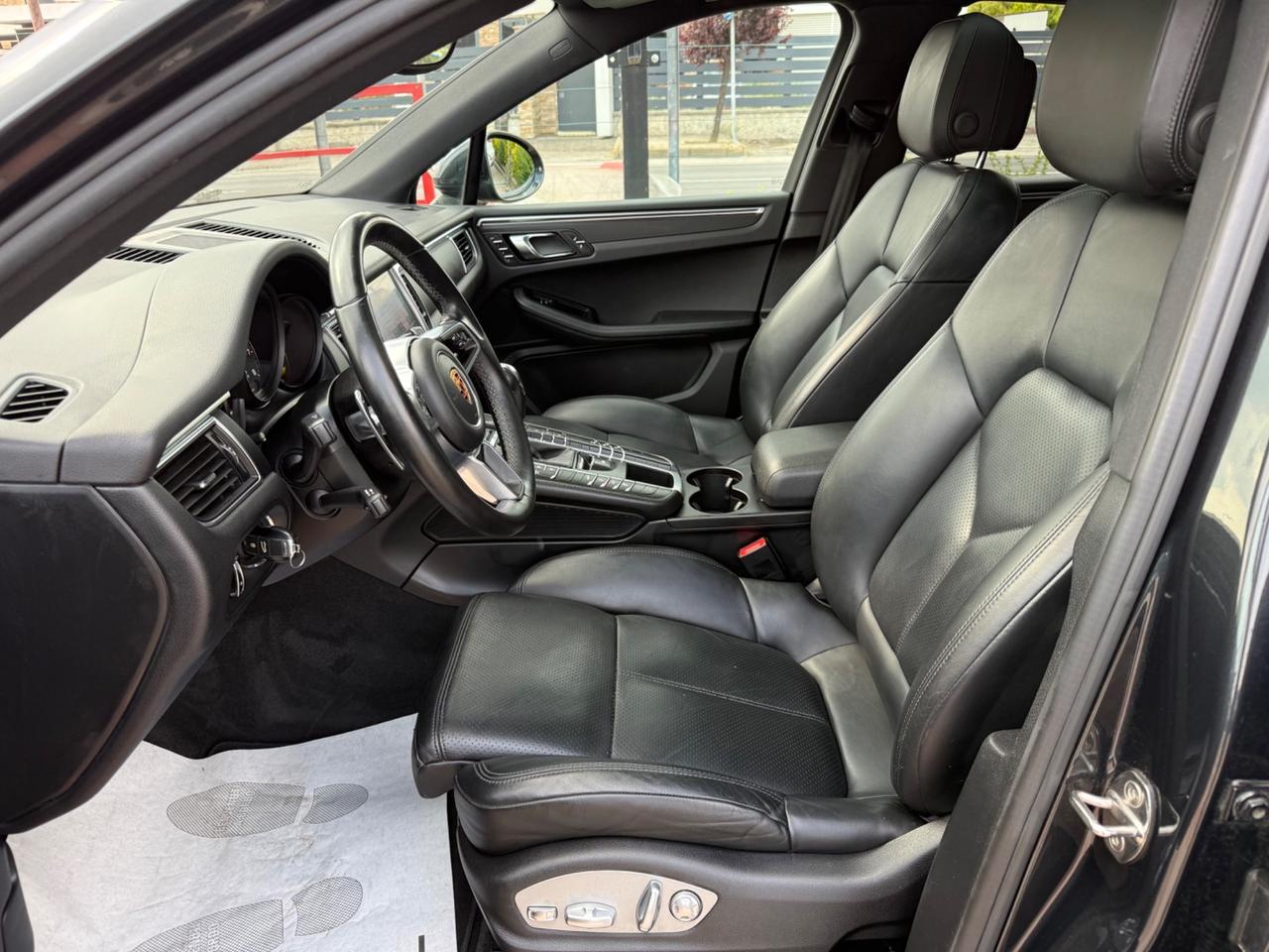 Porsche Macan 2.0 PDK 252CV TETTO APRIBILE.SOSPENSIONI PNE