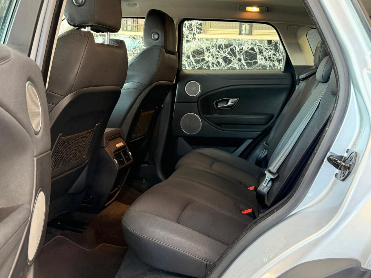 Land Rover Range Evoque 2.0 TD4 150 CV 5p. Business