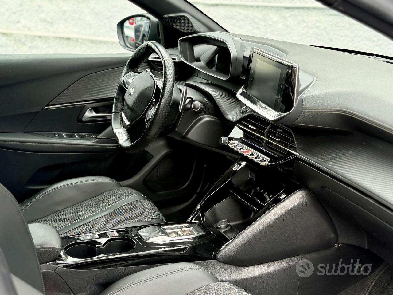 PEUGEOT 208 1.2 PureTech (130cv) GT AUTOMATICA