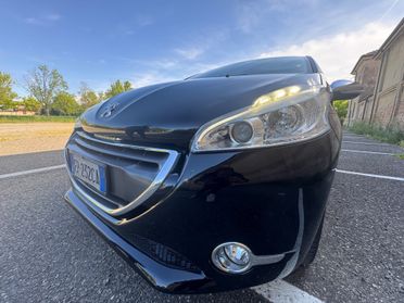 Peugeot 208 1.2 VTi 82 CV Splendide Condizioni