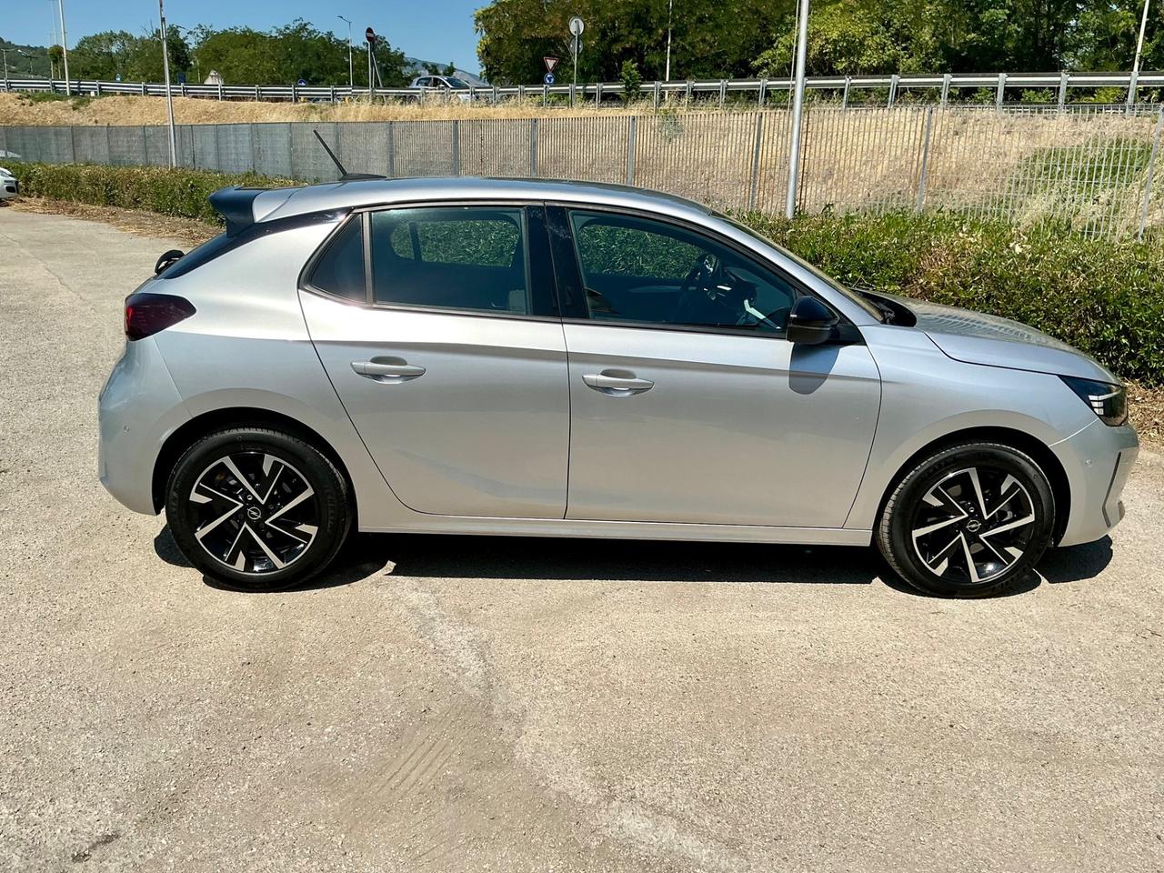 Opel Corsa 1.2 100 CV GS. Automatico AT8