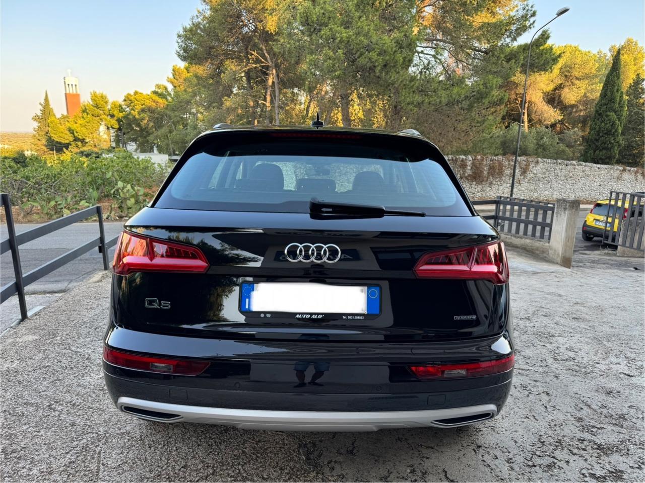 Audi Q5 2.0 TDI QUATTRO-SOLO 63.000 KM- 2020