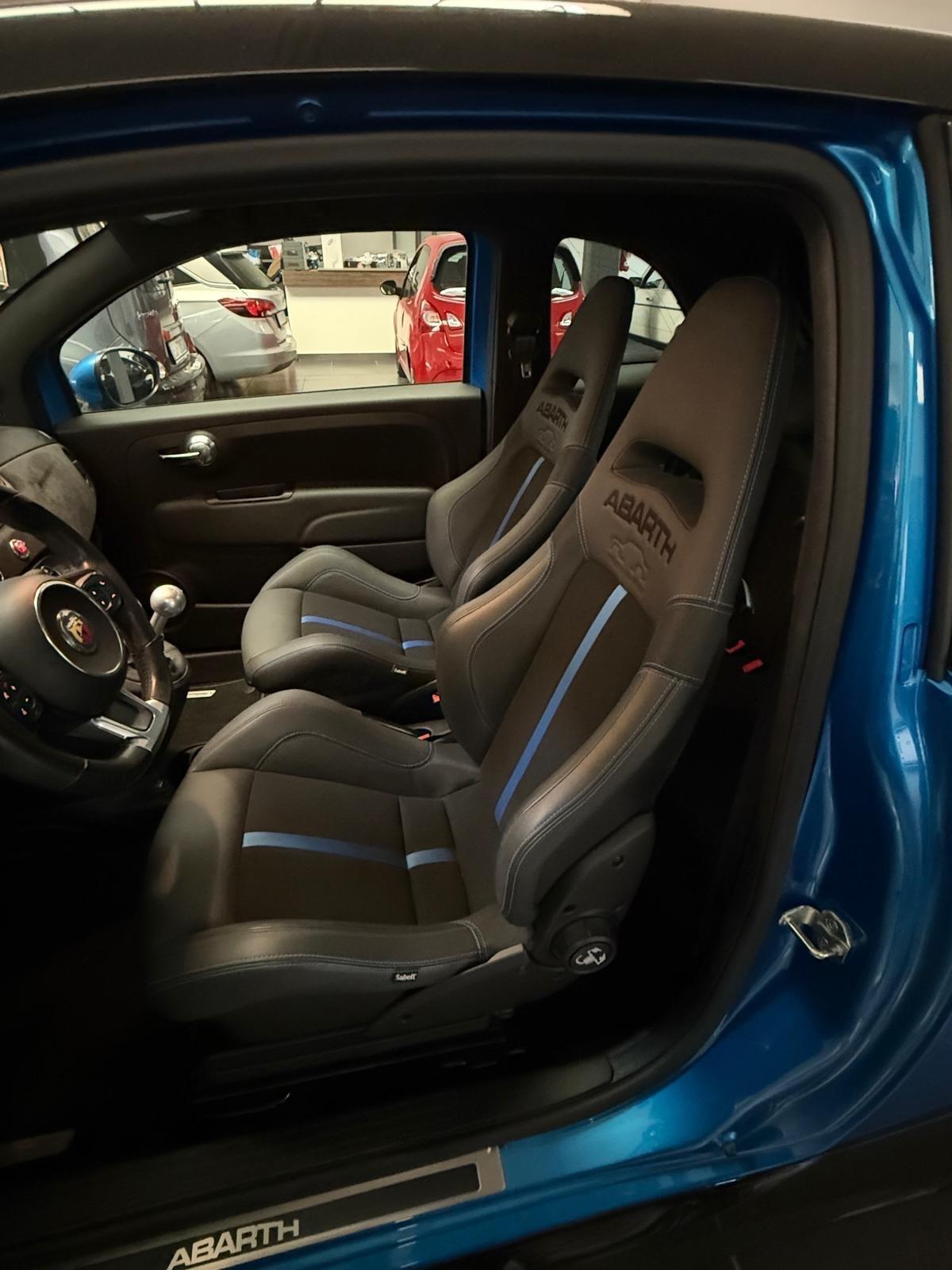 Abarth 695 1.4 Turbo T-Jet 180 CV Tributo 131 Rally