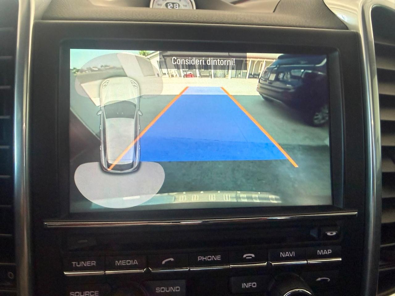 Porsche Cayenne Restilyng Tetto Fari Led
