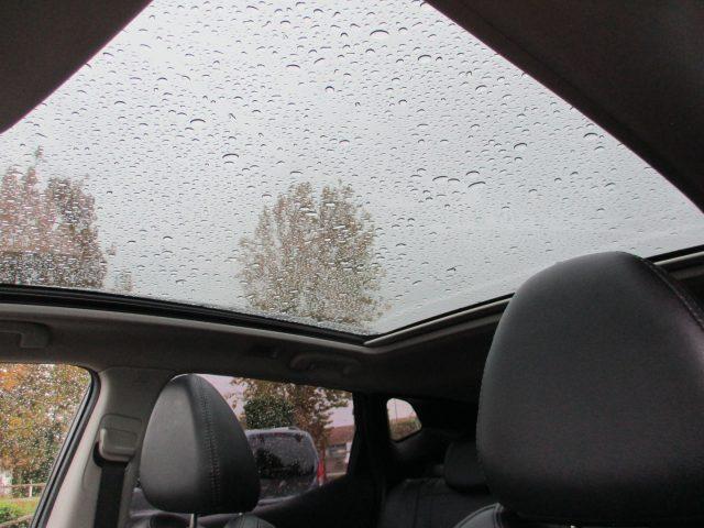 NISSAN Qashqai 1.5 dCi N-Connecta TETTO/Navi/360