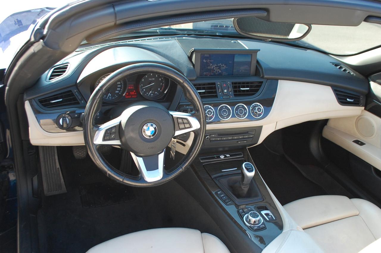 BMW Z4 2.5 sdrive23i 204CV Uff Italy Lega Navi USB