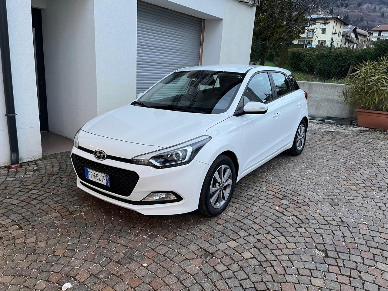 Hyundai i20 1.1 CRDi 12V 5 porte Comfort