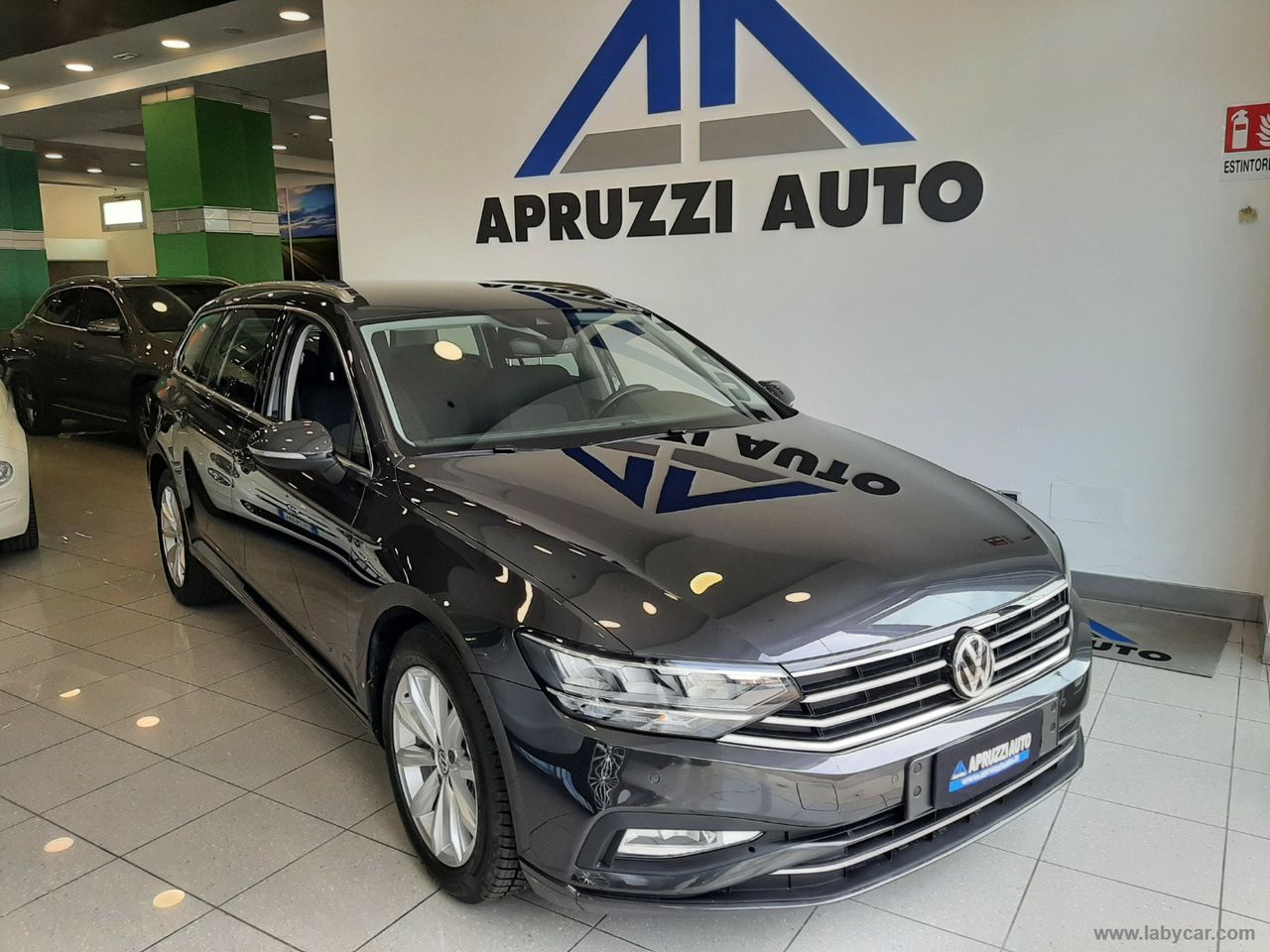 VOLKSWAGEN Passat Var. 1.6 TDI DSG Business BMT EVO