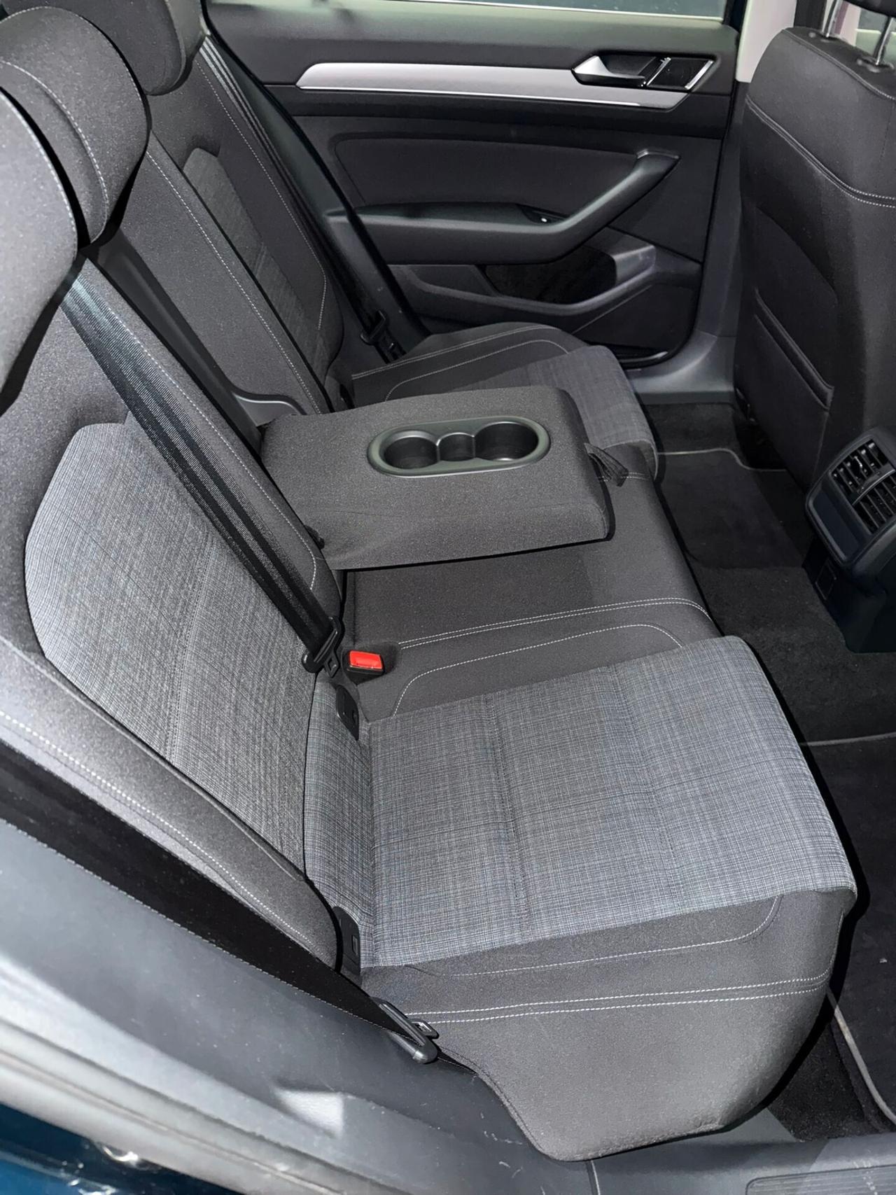 Volkswagen Passat Variant 2.0 TDI SCR EVO DSG Business