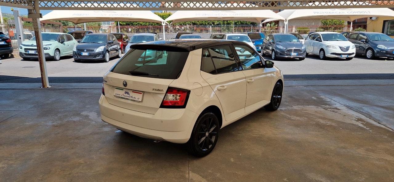 Skoda Fabia 1.0 MPi 75cv ** Tetto Panoramico **