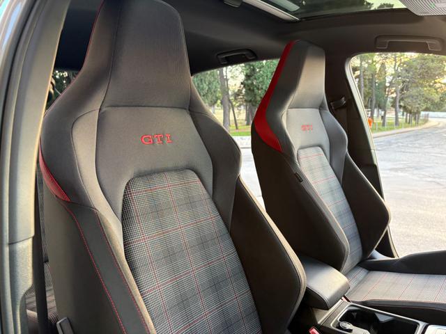 VOLKSWAGEN Golf GTI 2.0 TSI GTI DSG TETTO-LED-BLACK STYLE