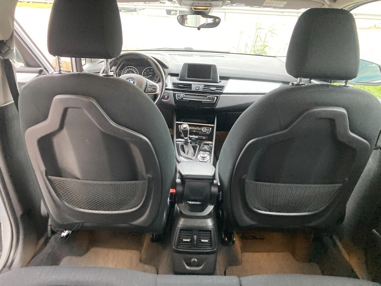 Bmw 216 218d Active Tourer Advantage