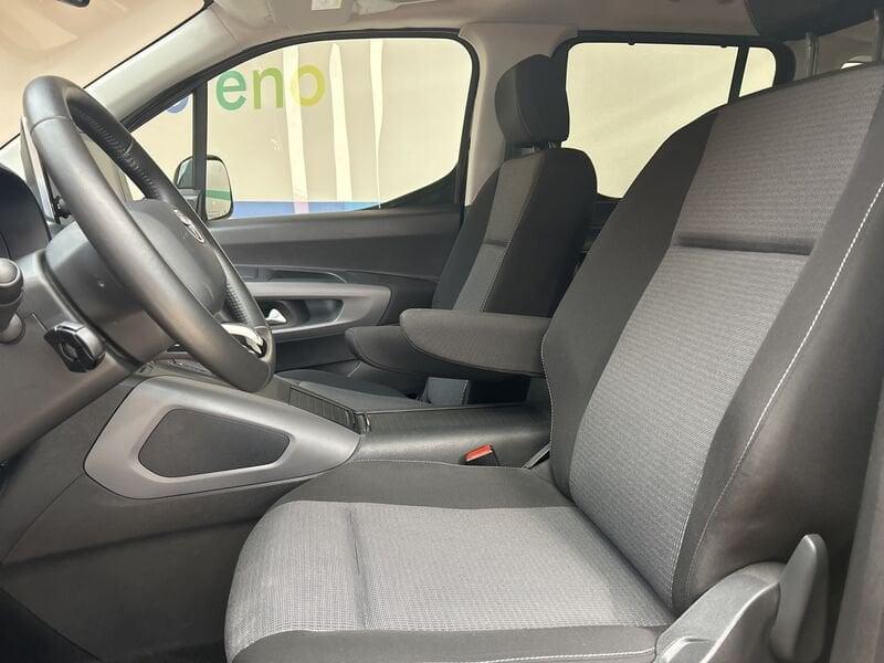 Toyota Proace City Verso electric L1 50kWh D Executive